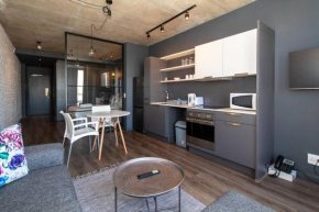 Gorgeous Studio 534 Wex 1